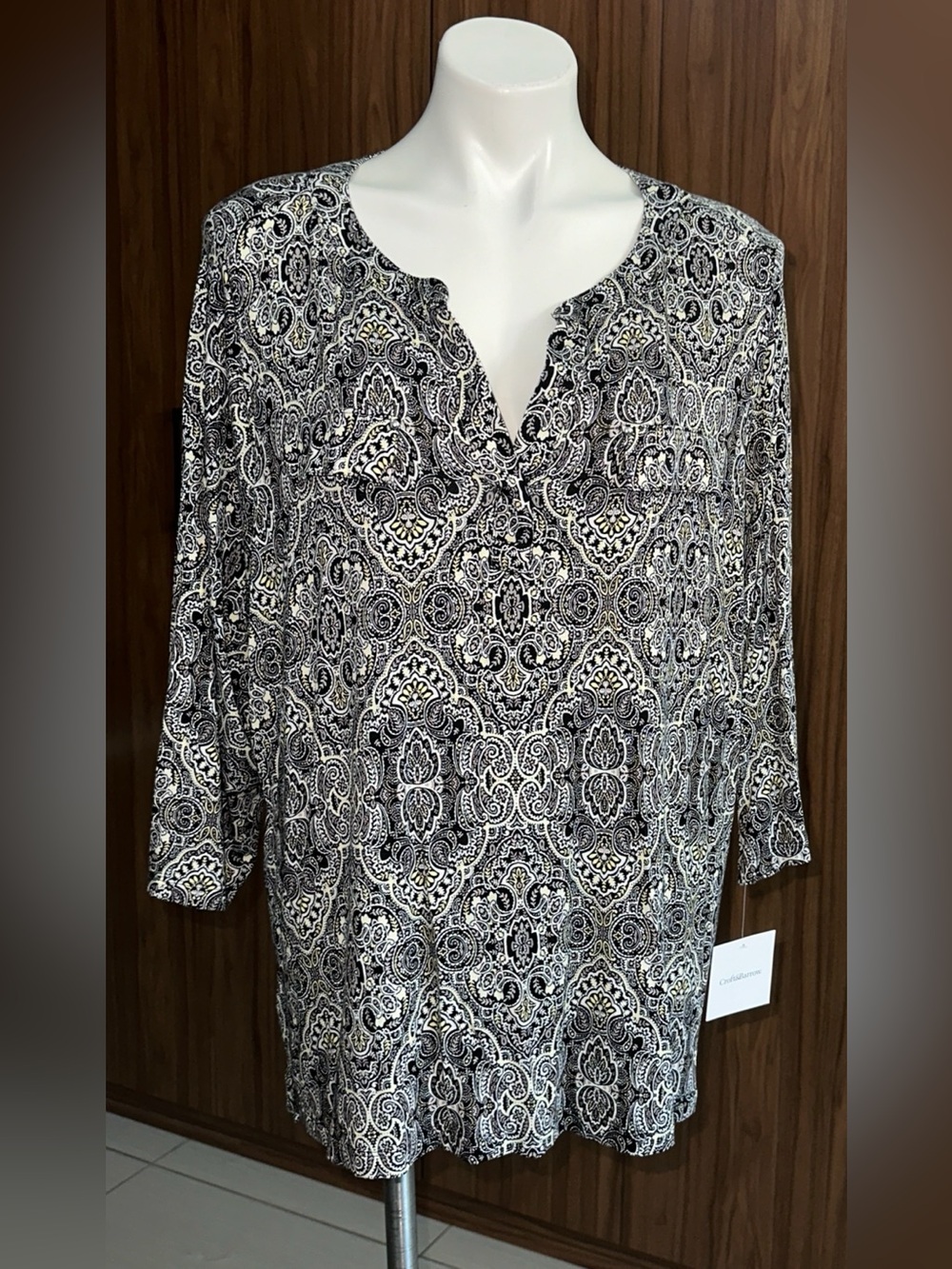 NWT. croft & barrow Black and White Printed Tunic Top Size 2X